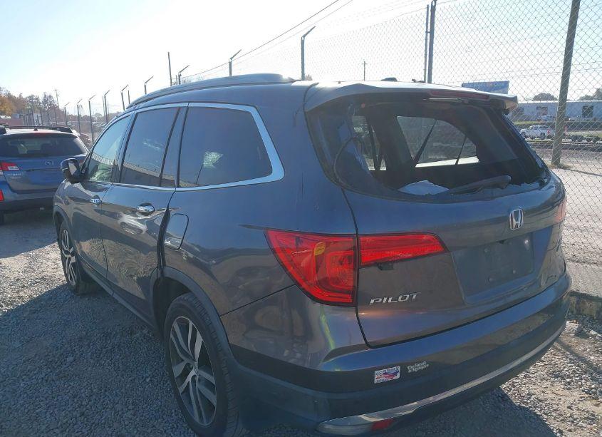 Photo 3 of 2016 Honda Pilot ELITE (VIN 5FNYF6H0XGB038646)