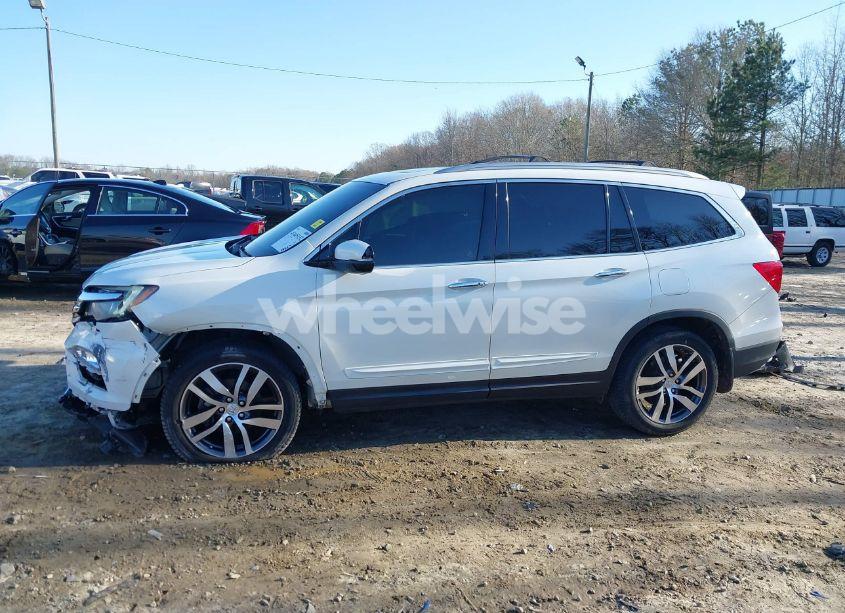 Photo 14 of 2016 Honda Pilot ELITE (VIN 5FNYF6H0XGB053342)