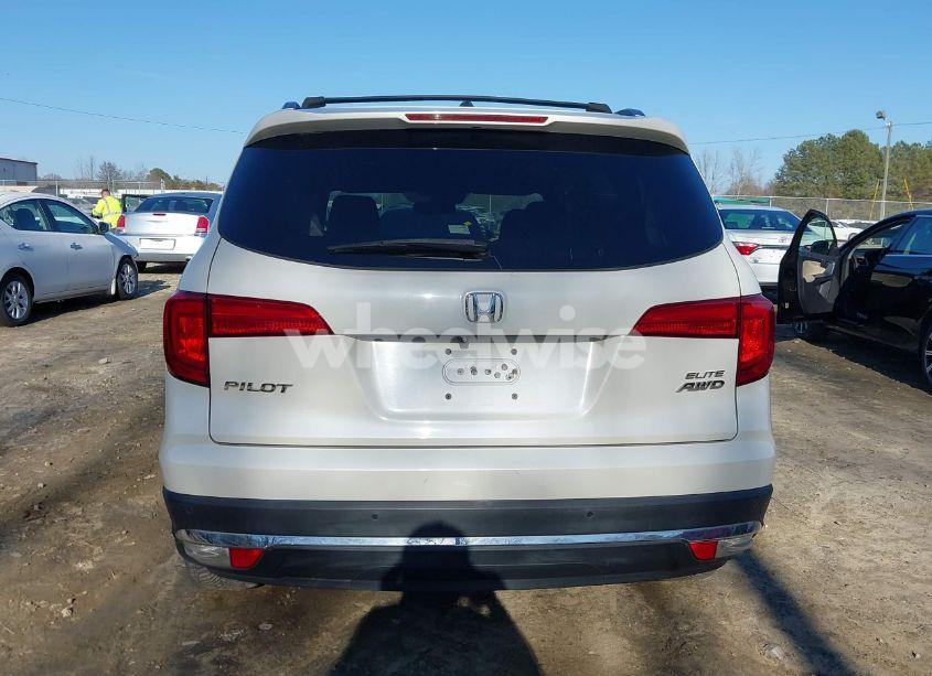 Photo 16 of 2016 Honda Pilot ELITE (VIN 5FNYF6H0XGB053342)