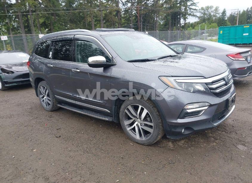 2017 Honda Pilot ELITE (VIN 5FNYF6H0XHB001789) main photo