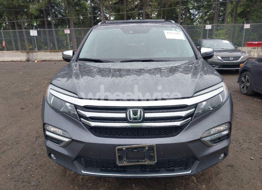 Photo 12 of 2017 Honda Pilot ELITE (VIN 5FNYF6H0XHB001789)