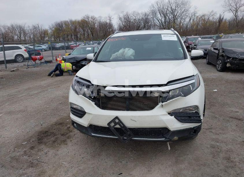 Photo 12 of 2017 Honda Pilot ELITE (VIN 5FNYF6H0XHB092899)