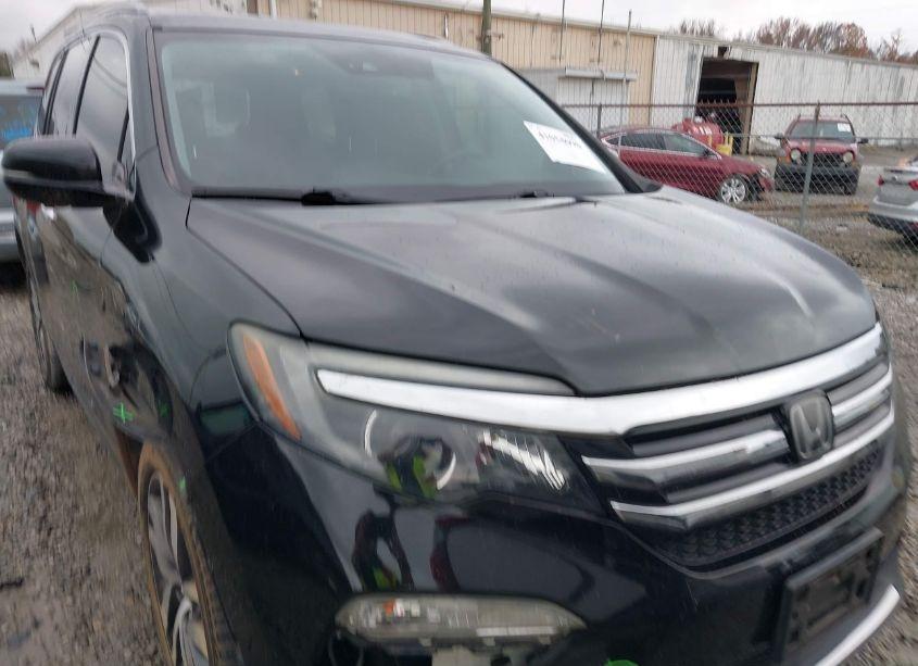 Photo 12 of 2018 Honda Pilot ELITE (VIN 5FNYF6H0XJB006707)