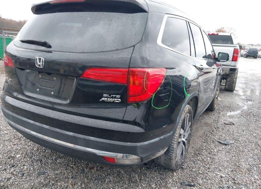 Photo 16 of 2018 Honda Pilot ELITE (VIN 5FNYF6H0XJB006707)