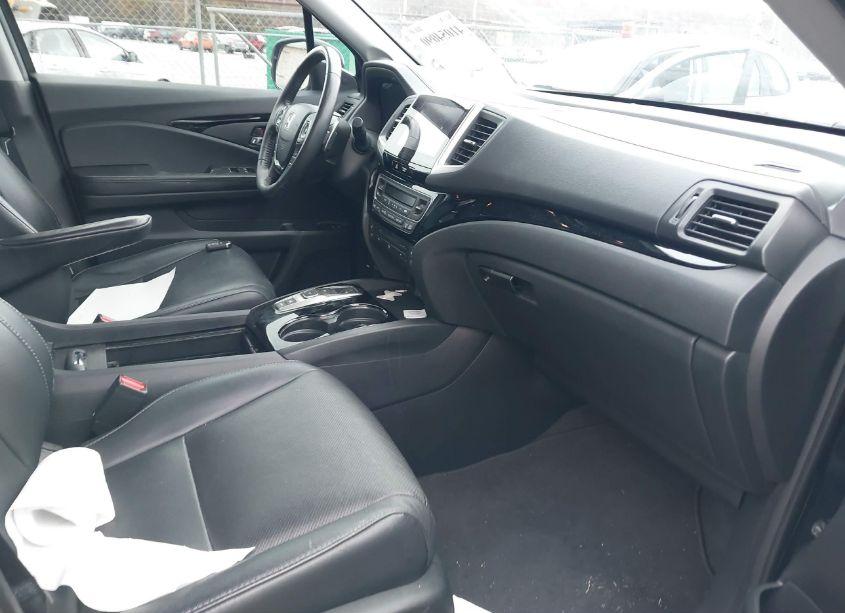 Photo 5 of 2018 Honda Pilot ELITE (VIN 5FNYF6H0XJB006707)