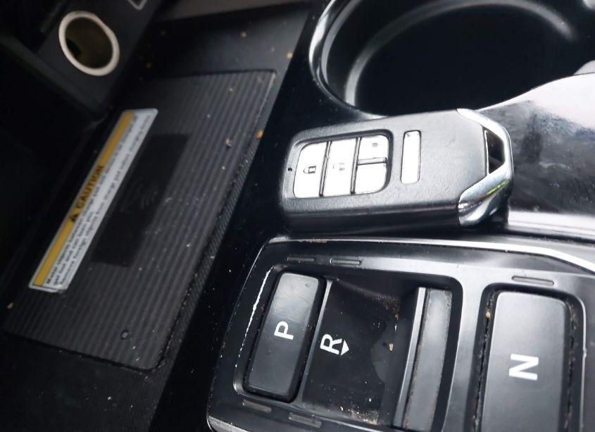 Photo 11 of 2021 Honda Pilot AWD ELITE (VIN 5FNYF6H0XMB044572)