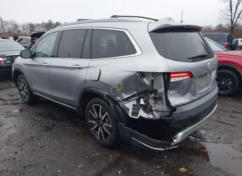 Photo 3 of 2021 Honda Pilot AWD ELITE (VIN 5FNYF6H0XMB044572)