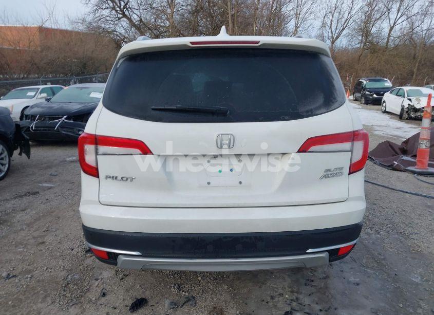 Photo 17 of 2021 Honda Pilot AWD ELITE (VIN 5FNYF6H0XMB086899)