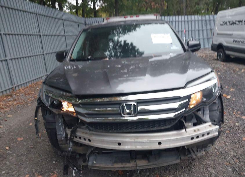 Photo 12 of 2016 Honda Pilot LX (VIN 5FNYF6H10GB045243)