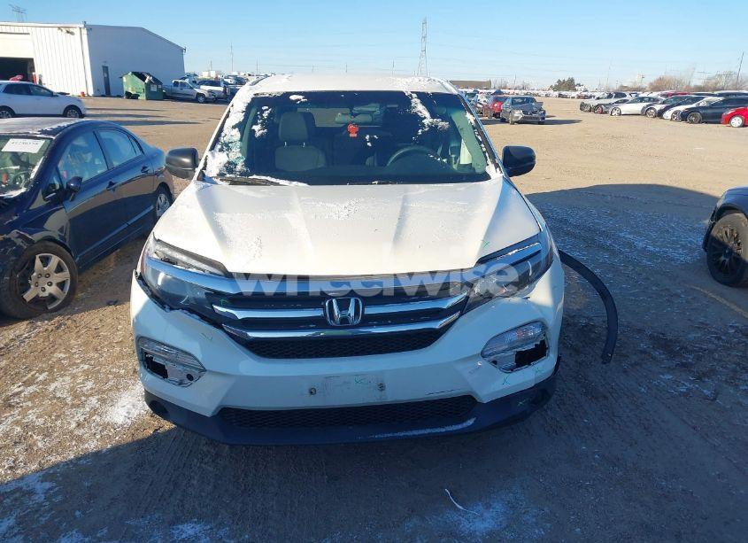 Photo 12 of 2017 Honda Pilot LX (VIN 5FNYF6H10HB040450)