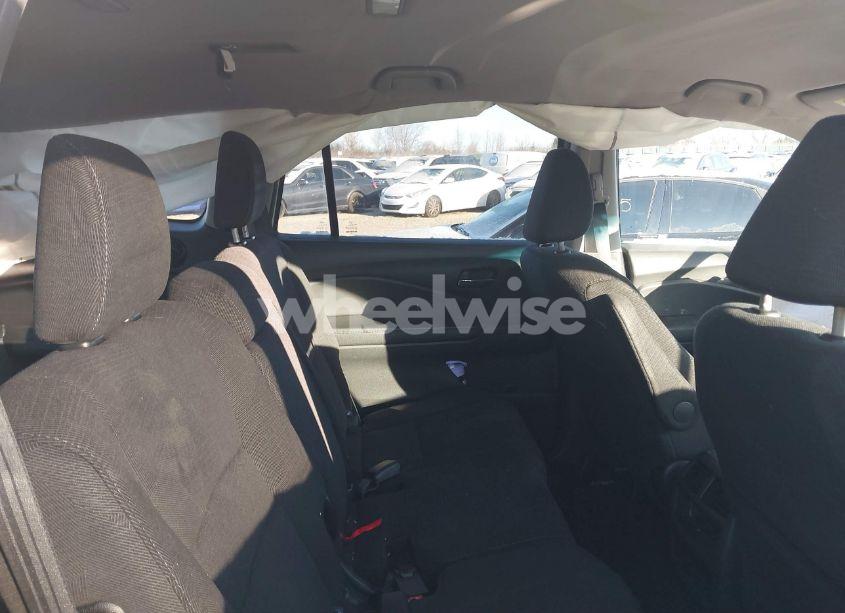 Photo 8 of 2017 Honda Pilot LX (VIN 5FNYF6H10HB040450)