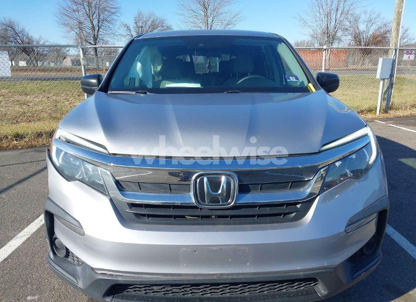 Photo 12 of 2019 Honda Pilot LX (VIN 5FNYF6H11KB009506)