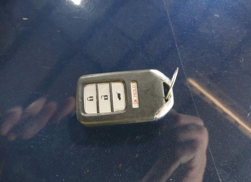 Photo 11 of 2016 Honda Pilot LX (VIN 5FNYF6H12GB061508)