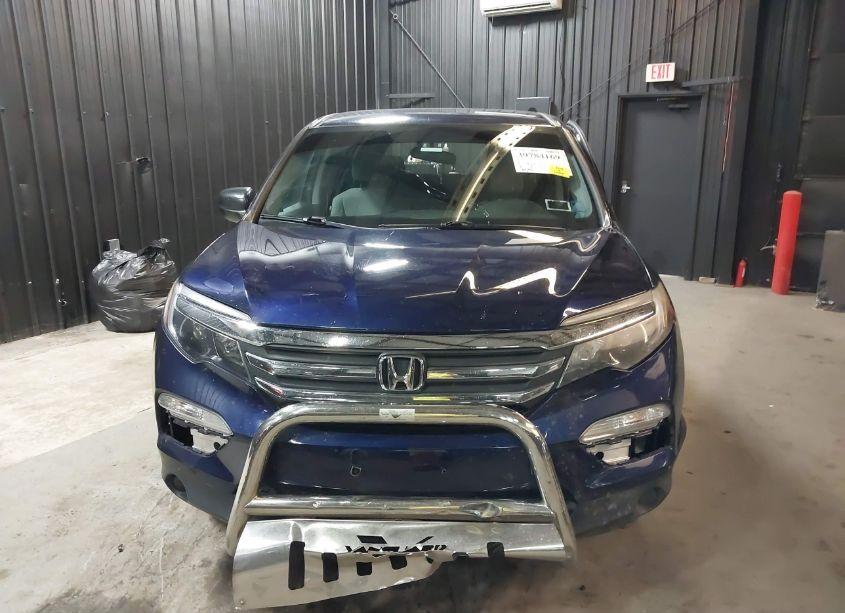 Photo 13 of 2016 Honda Pilot LX (VIN 5FNYF6H12GB061508)