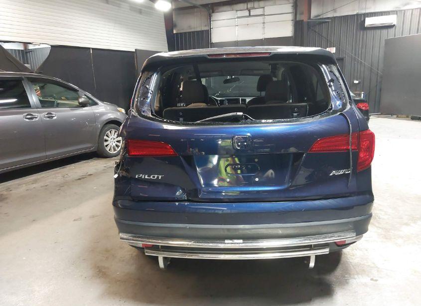 Photo 17 of 2016 Honda Pilot LX (VIN 5FNYF6H12GB061508)