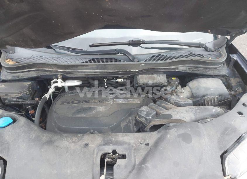 Photo 10 of 2016 Honda Pilot LX (VIN 5FNYF6H13GB061503)