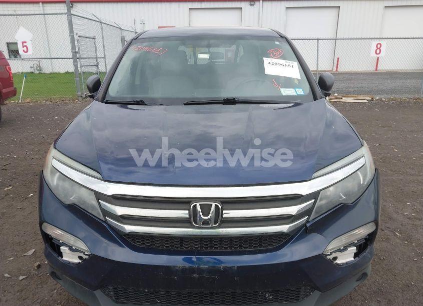 Photo 12 of 2016 Honda Pilot LX (VIN 5FNYF6H13GB061503)