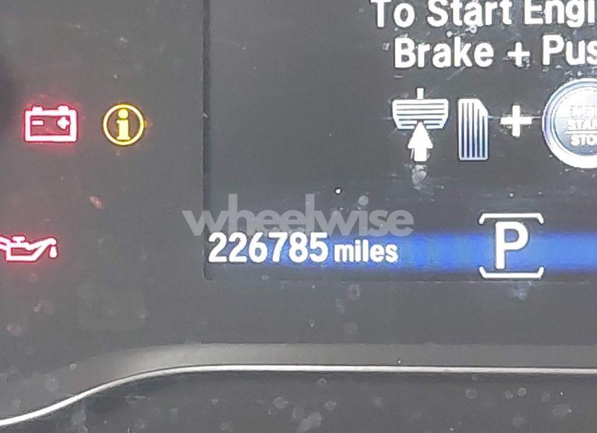 Photo 15 of 2016 Honda Pilot LX (VIN 5FNYF6H13GB061503)