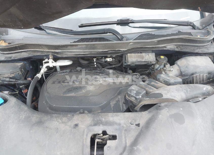 Photo 6 of 2016 Honda Pilot LX (VIN 5FNYF6H13GB061503)