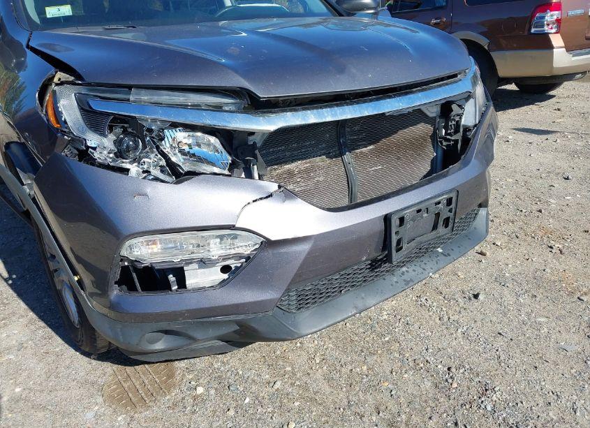 Photo 20 of 2016 Honda Pilot LX (VIN 5FNYF6H13GB079158)