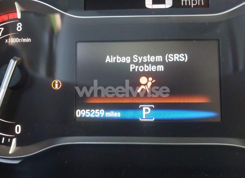 Photo 16 of 2018 Honda Pilot LX (VIN 5FNYF6H15JB054172)