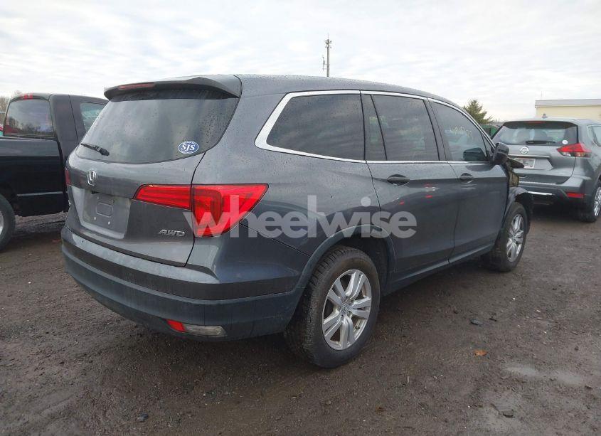 Photo 4 of 2018 Honda Pilot LX (VIN 5FNYF6H16JB044122)