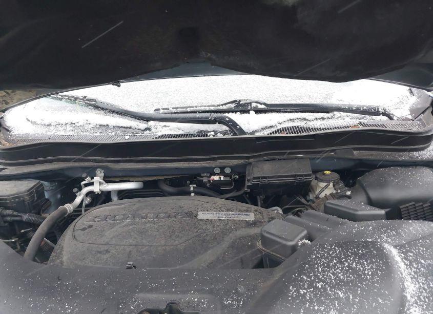 Photo 10 of 2019 Honda Pilot LX (VIN 5FNYF6H16KB098943)