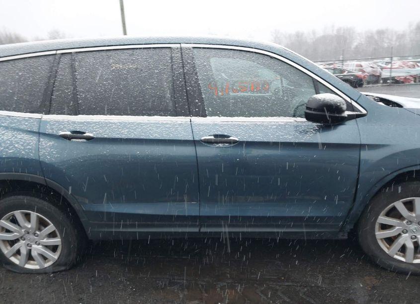 Photo 13 of 2019 Honda Pilot LX (VIN 5FNYF6H16KB098943)