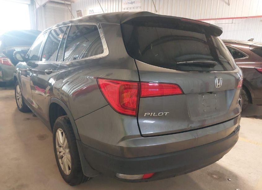 Photo 3 of 2017 Honda Pilot LX (VIN 5FNYF6H17HB016839)