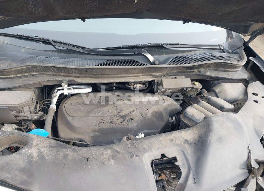 Photo 10 of 2019 Honda Pilot LX (VIN 5FNYF6H19KB046285)