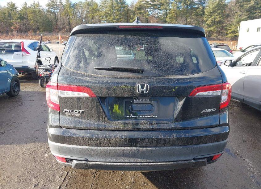 Photo 16 of 2019 Honda Pilot LX (VIN 5FNYF6H19KB048103)