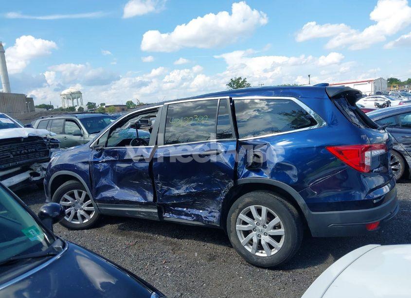 Photo 13 of 2019 Honda Pilot LX (VIN 5FNYF6H19KB077231)