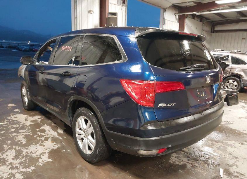 Photo 3 of 2016 Honda Pilot LX (VIN 5FNYF6H1XGB091209)