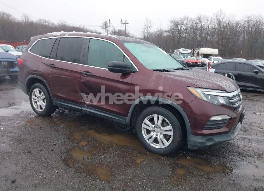 2016 Honda Pilot LX (VIN 5FNYF6H1XGB094966) main photo