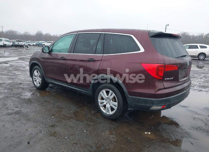 Photo 3 of 2016 Honda Pilot LX (VIN 5FNYF6H1XGB094966)