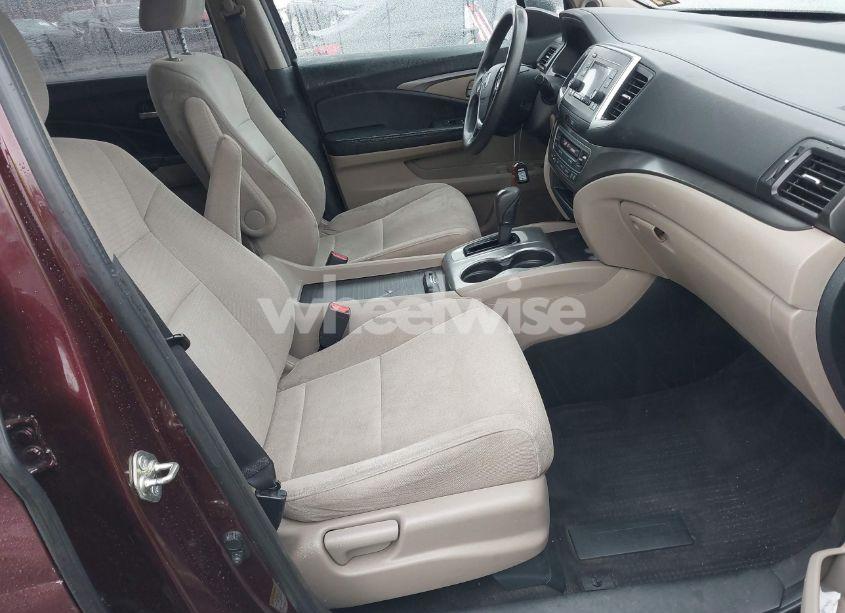 Photo 5 of 2016 Honda Pilot LX (VIN 5FNYF6H1XGB094966)