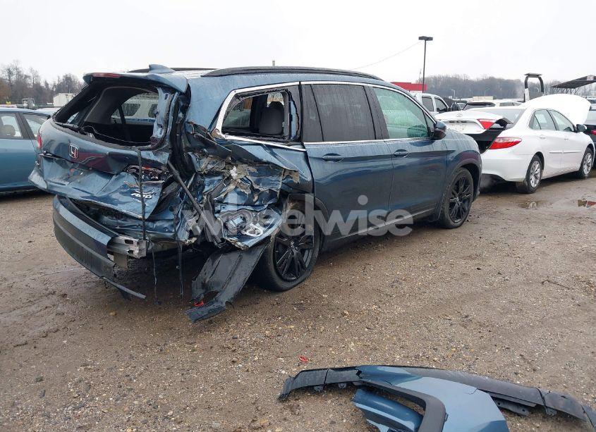 Photo 4 of 2021 Honda Pilot AWD SPECIAL EDITION (VIN 5FNYF6H20MB034747)