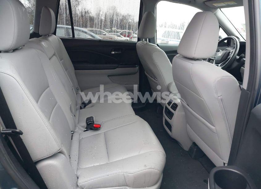 Photo 8 of 2021 Honda Pilot AWD SPECIAL EDITION (VIN 5FNYF6H20MB034747)