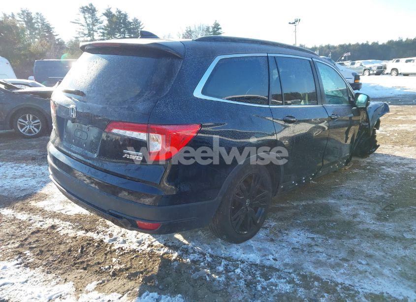 Photo 4 of 2022 Honda Pilot AWD SPECIAL EDITION (VIN 5FNYF6H20NB015763)