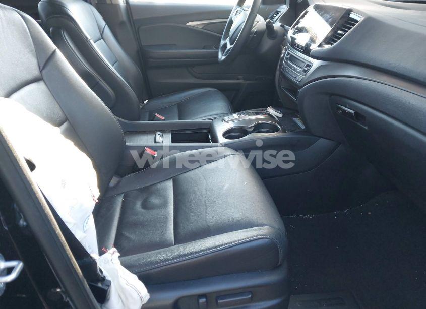 Photo 5 of 2022 Honda Pilot AWD SPECIAL EDITION (VIN 5FNYF6H20NB015763)