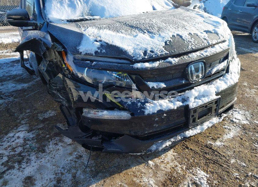 Photo 6 of 2022 Honda Pilot AWD SPECIAL EDITION (VIN 5FNYF6H20NB015763)