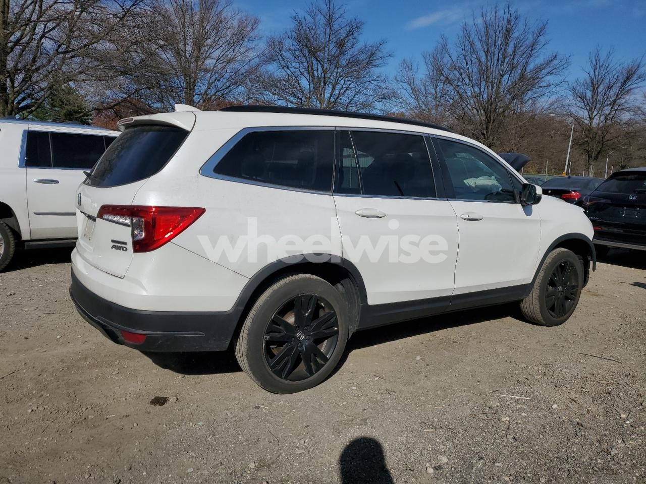 Photo 3 of 2022 HONDA PILOT SE (VIN 5FNYF6H20NB074036)