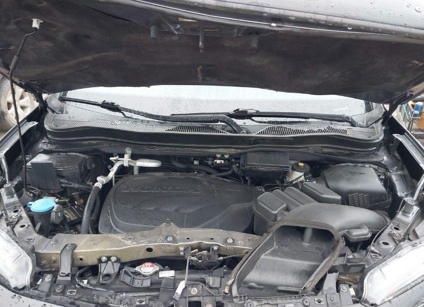 Photo 6 of 2021 Honda Pilot AWD SPECIAL EDITION (VIN 5FNYF6H22MB014502)