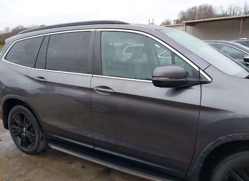 Photo 9 of 2021 Honda Pilot AWD SPECIAL EDITION (VIN 5FNYF6H22MB014502)