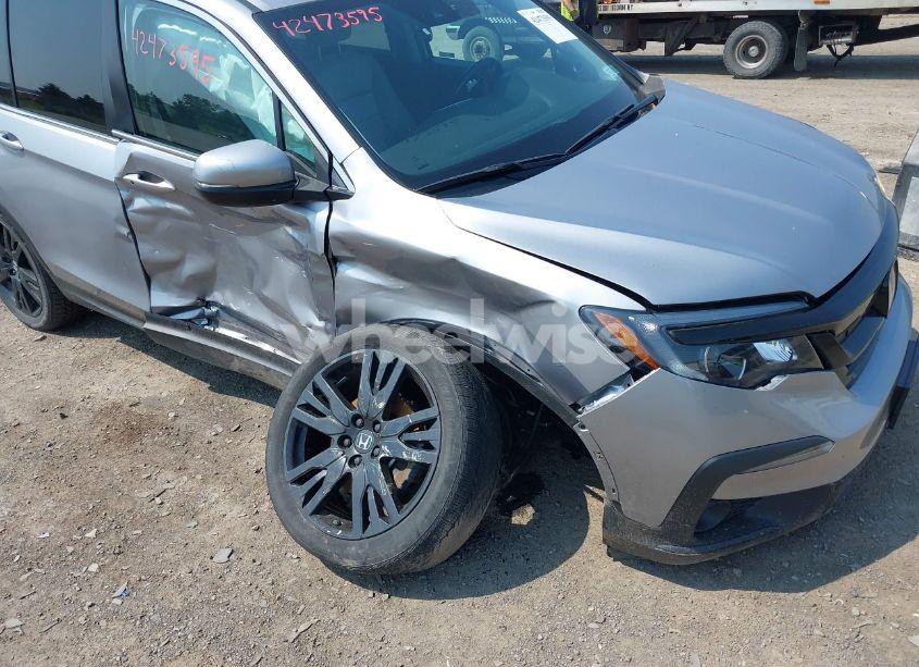 Photo 6 of 2022 Honda Pilot AWD SPECIAL EDITION (VIN 5FNYF6H22NB068304)