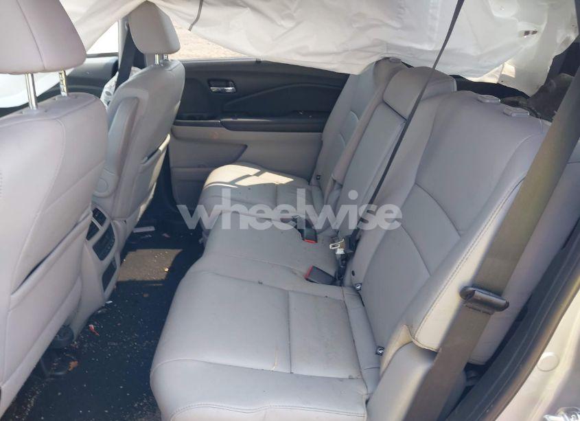 Photo 8 of 2022 Honda Pilot AWD SPECIAL EDITION (VIN 5FNYF6H22NB068304)