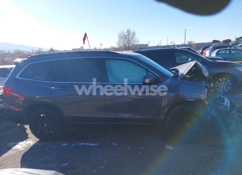 Photo 13 of 2022 Honda Pilot AWD SPECIAL EDITION (VIN 5FNYF6H22NB092635)