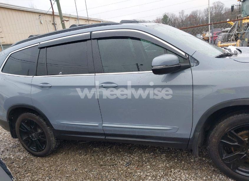 Photo 13 of 2022 Honda Pilot AWD SPECIAL EDITION (VIN 5FNYF6H23NB070398)