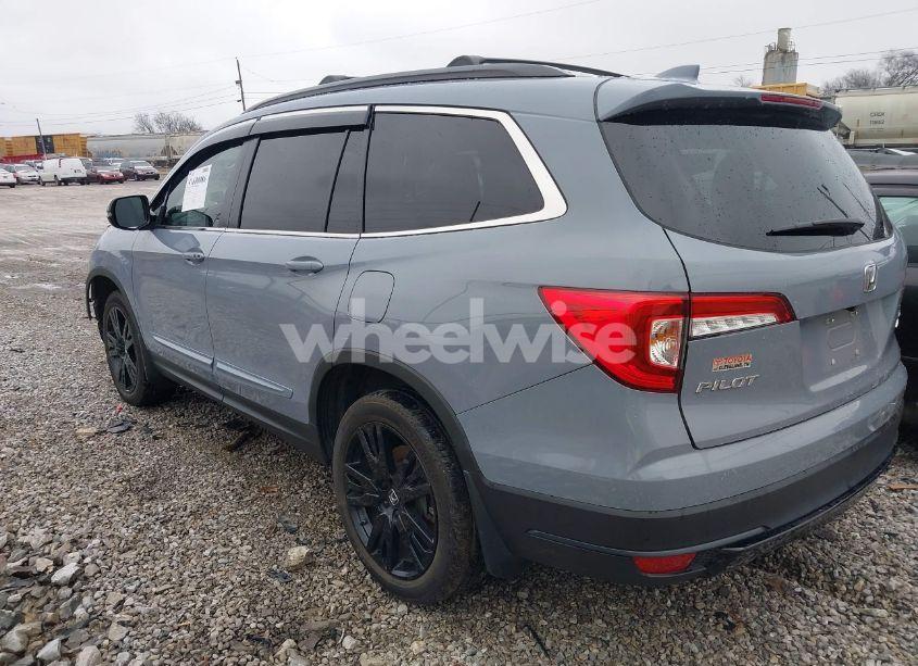 Photo 3 of 2022 Honda Pilot AWD SPECIAL EDITION (VIN 5FNYF6H23NB070398)