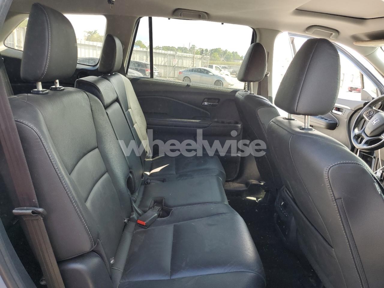 Photo 11 of 2022 HONDA PILOT SE (VIN 5FNYF6H23NB100239)